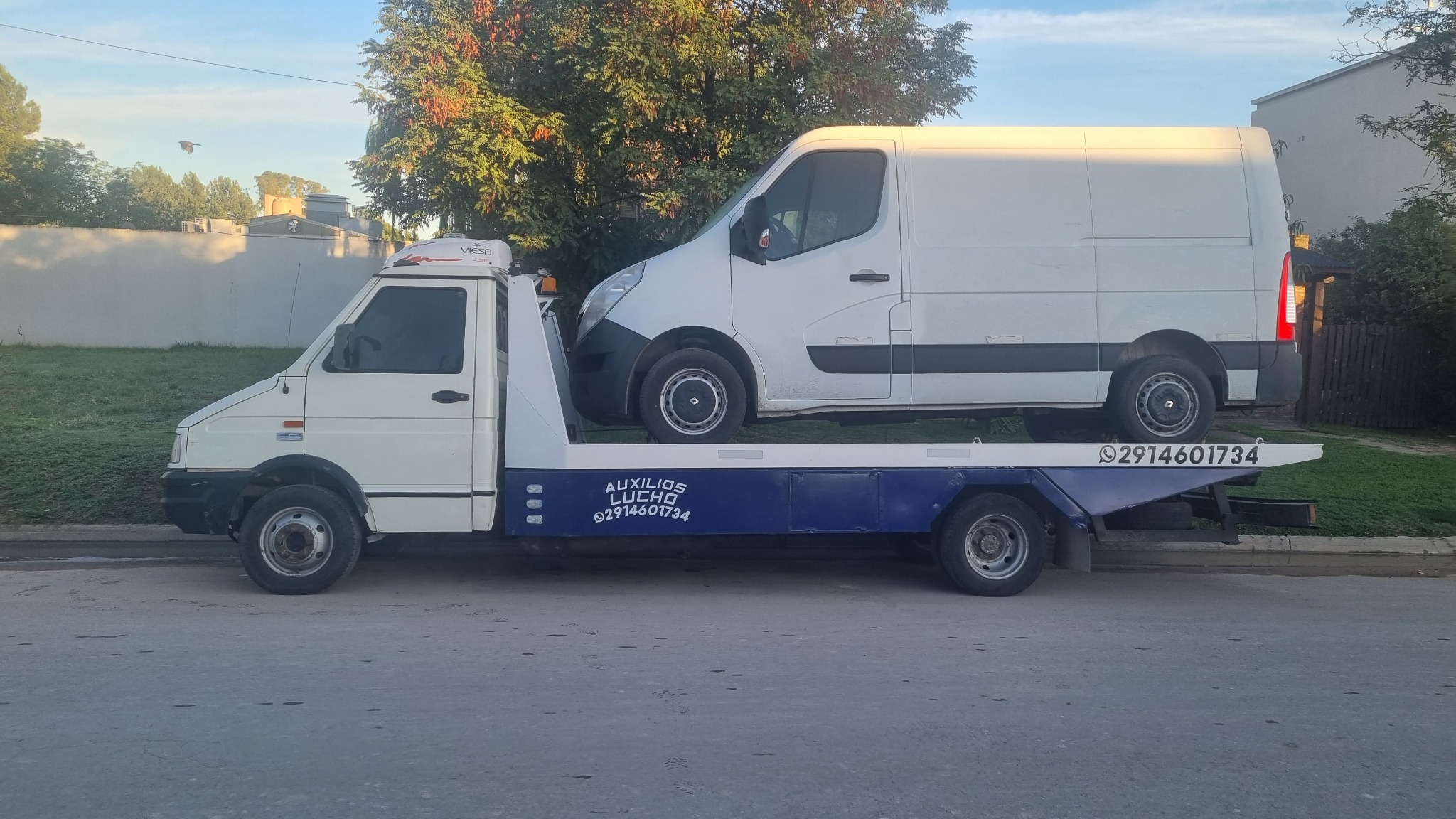 Utilitario trasladado por Auxilios Lucho